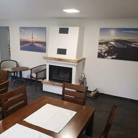 Holiday home Chata Aktiv *